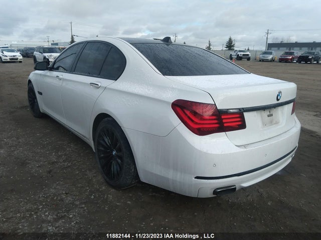 11882144 :رقم المزاد ، WBAYB6C53DD223992 vin ، 2013 Bmw 7 Series 750i Xdrive مزاد بيع