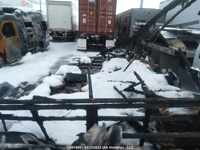 4YDT17B11MJ925795 Dutchmen Trailer