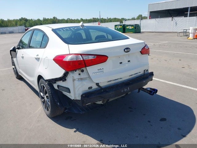 KIA FORTE LX 2015 KNAFX4A69F5264648 Image 3