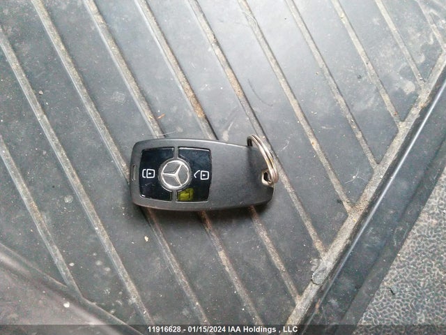 WD4BF1CD2KP064391 Mercedes-Benz om 642 with brake assist