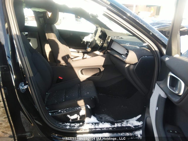 Polestar e400v26 2024 YSMFD3KA9RL220789 Image 5