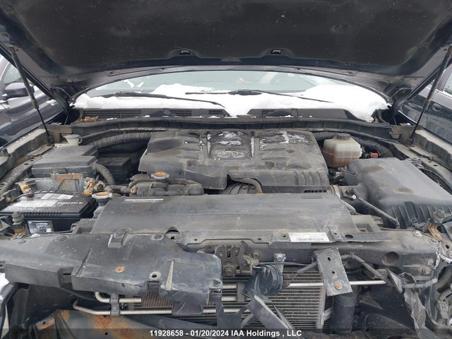 JN8AZ2NC2F9370884 Infiniti QX80