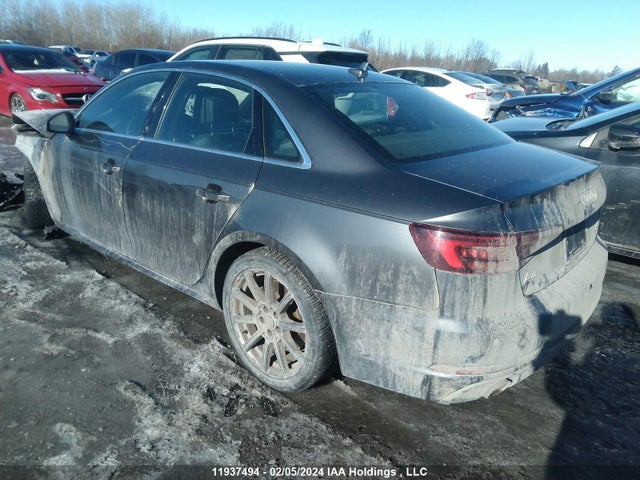 WAUENAF45JA106153 Audi A4