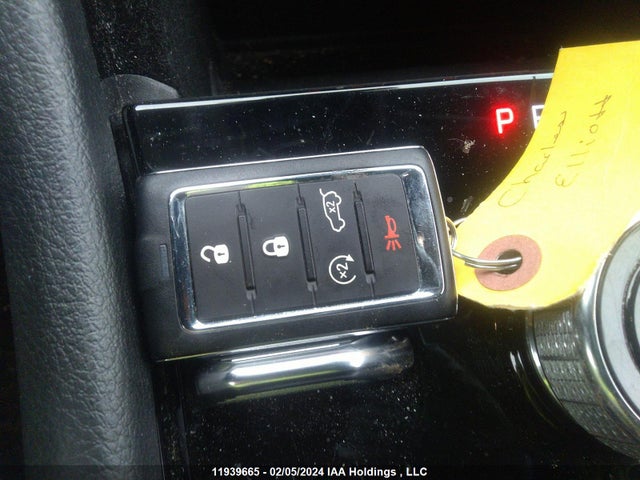 11939665 :رقم المزاد ، 1C4RJHBG2N8638997 vin ، 2022 Jeep Grand Cherokee Limited مزاد بيع