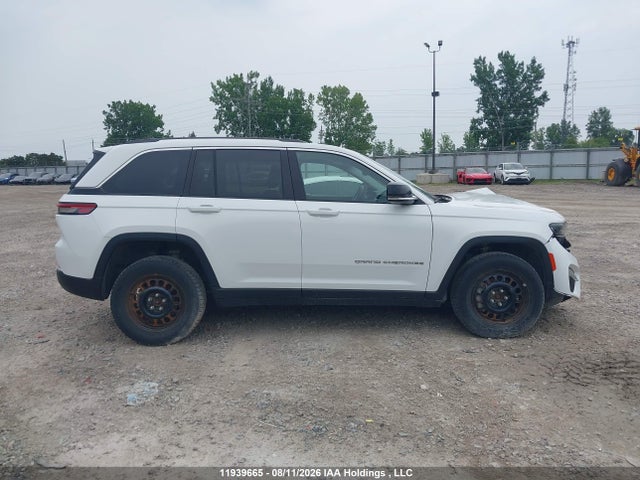11939665 :رقم المزاد ، 1C4RJHBG2N8638997 vin ، 2022 Jeep Grand Cherokee Limited مزاد بيع