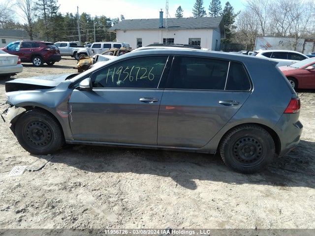 3VW217AU5HM021934 Volkswagen 1.8 tsi