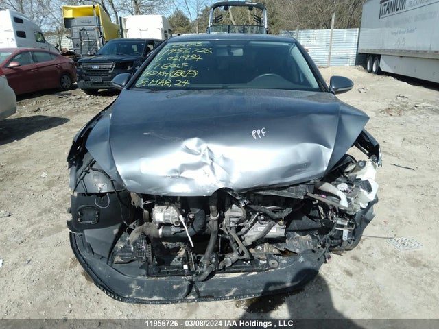 3VW217AU5HM021934 Volkswagen 1.8 tsi