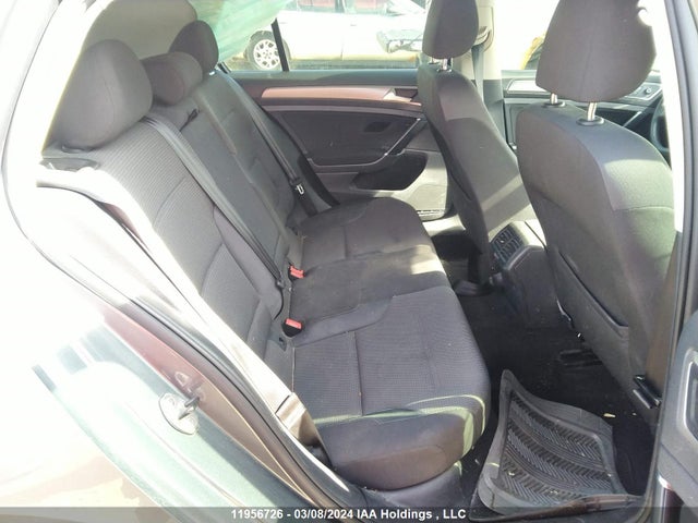 3VW217AU5HM021934 Volkswagen 1.8 tsi