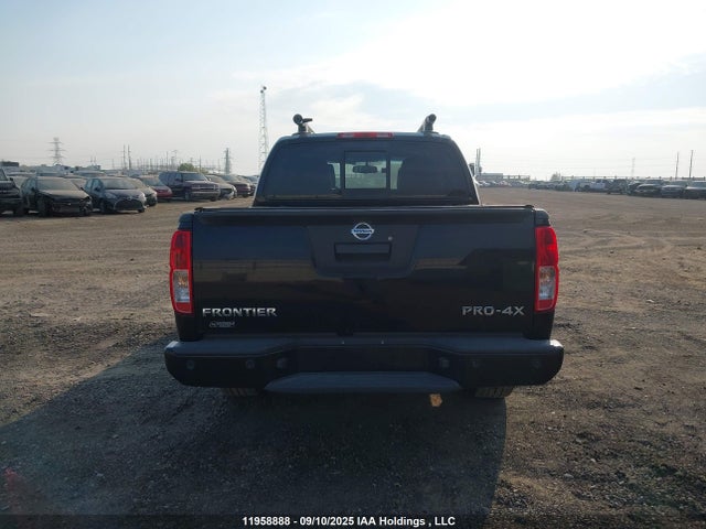 1N6AD0EV3JN769767 Nissan 2018