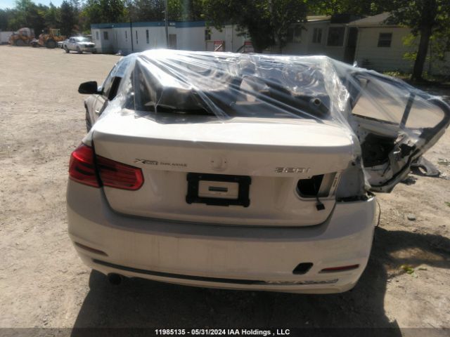 WBA8E5G5XHNU22601 BMW 320i
