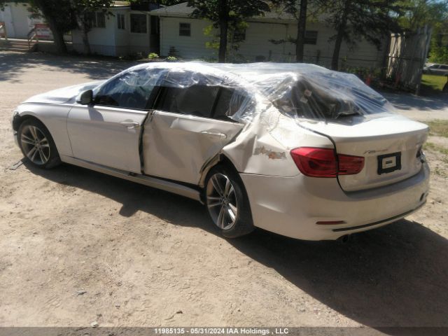 WBA8E5G5XHNU22601 BMW 320i