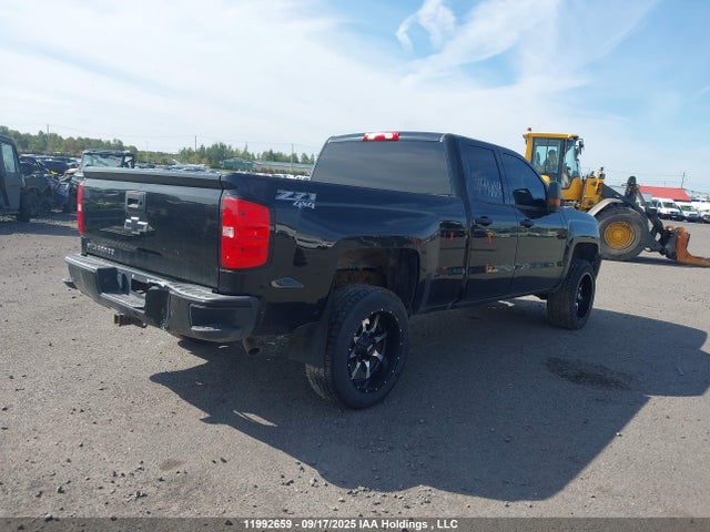 1GCVKPEC9JZ182290 Chevrolet l83 - sidi: spark ignited direct injection, vvt: variable valve timing, afm, e85 max, alum