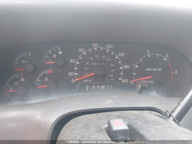 11995559 :رقم المزاد ، 1FDAF56F7XEC61713 vin ، 1999 Ford F550 Super Duty مزاد بيع