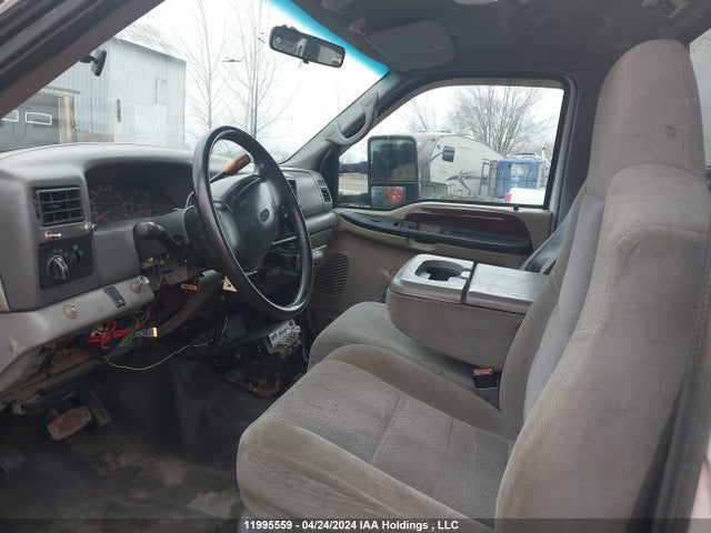 11995559 :رقم المزاد ، 1FDAF56F7XEC61713 vin ، 1999 Ford F550 Super Duty مزاد بيع