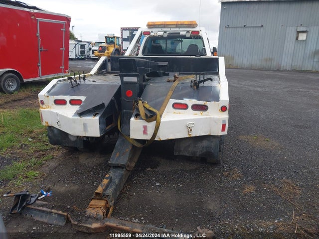 11995559 :رقم المزاد ، 1FDAF56F7XEC61713 vin ، 1999 Ford F550 Super Duty مزاد بيع