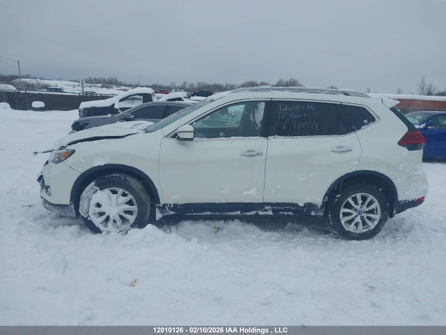 5N1AT2MV6JC798559 Nissan Rogue Sv/sl