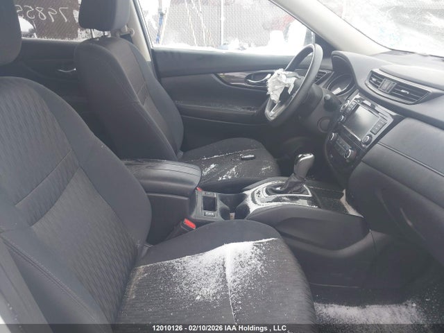 5N1AT2MV6JC798559 Nissan Rogue Sv/sl
