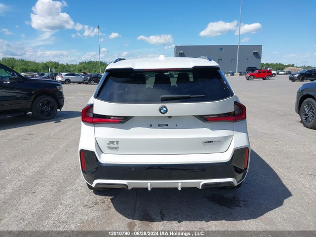 WBX73EF07P5W86547 BMW X1