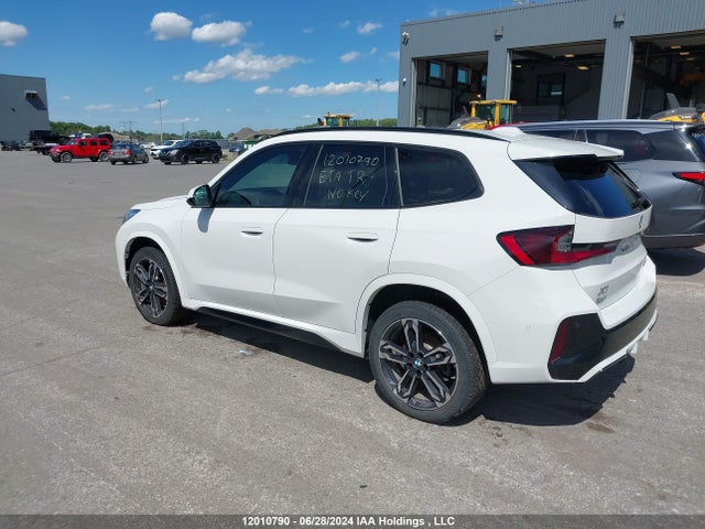 WBX73EF07P5W86547 BMW X1