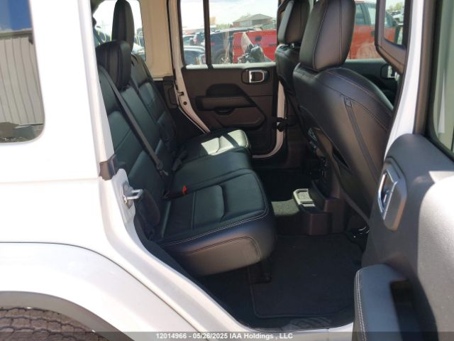 1C4HJXEG9MW871657 Jeep Wrangler Unlimited Sahara