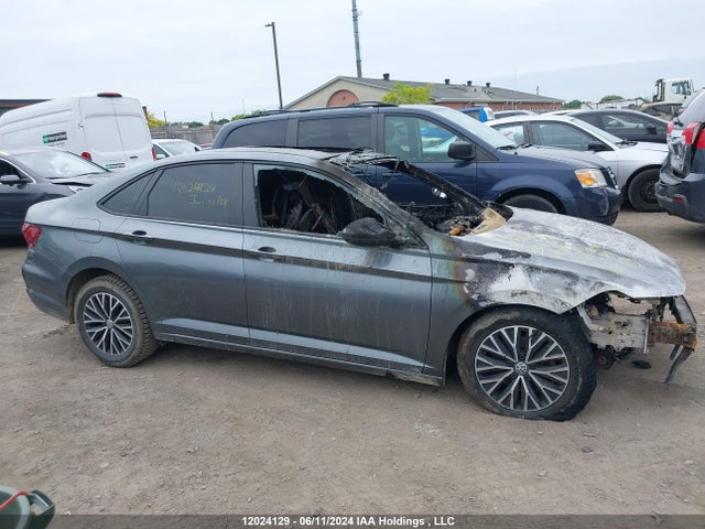 3VWEB7BU1LM072302 Volkswagen 1.4 tsi
