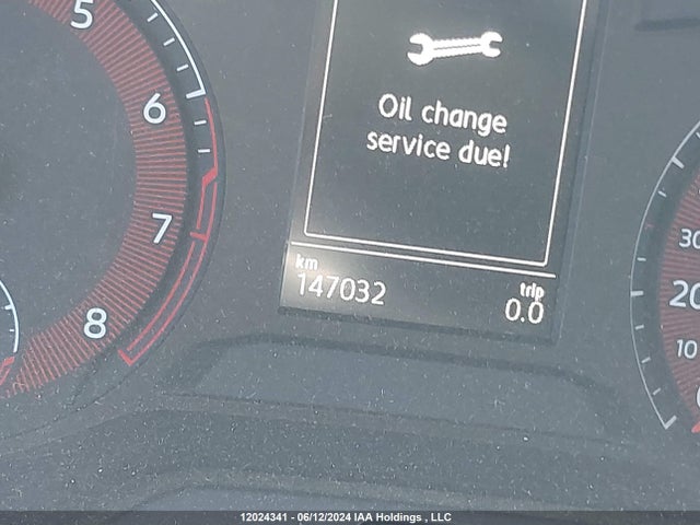3VWE57BU9KM222811 Volkswagen 1.8 tsi