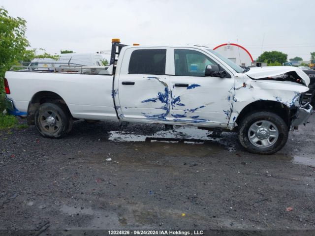 3C6UR5HJ2GG332665 RAM 2500