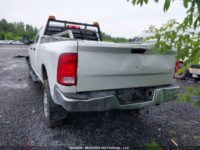 3C6UR5HJ2GG332665 RAM 2500