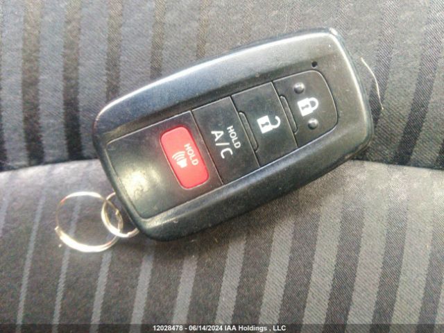 JTDKAMFP6N3207094 Toyota 2zr-fxe, 1nm+1sm