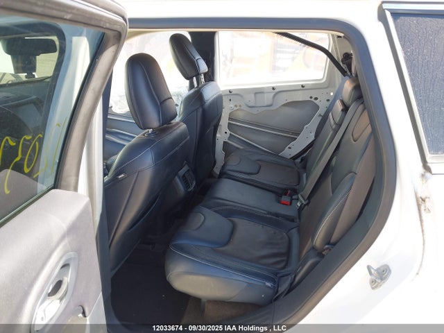 1C4PJLDXXJD535321 Jeep Cherokee