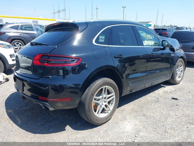 WP1AB2A5XGLB46255 Porsche Macan