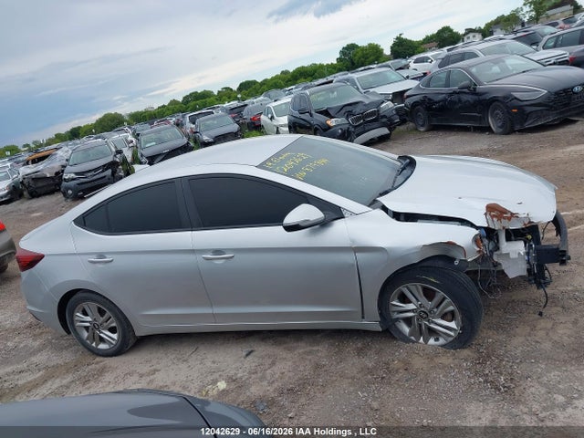 2019 Hyundai Elantra Preferred მანქანა იყიდება აუქციონზე, vin: KMHD84LF5KU879844, აუქციონის ნომერი: 12042629
