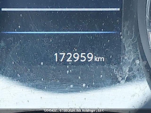 5N1AT2MV3JC718411 Nissan Rogue