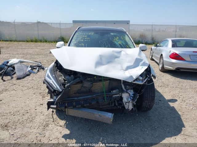 3PCAJ5M31KF111132 Infiniti QX50