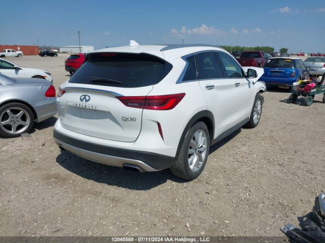 3PCAJ5M31KF111132 Infiniti QX50