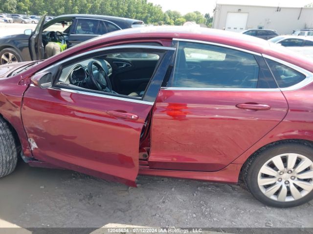 1C3CCCFBXFN735034 Chrysler 200