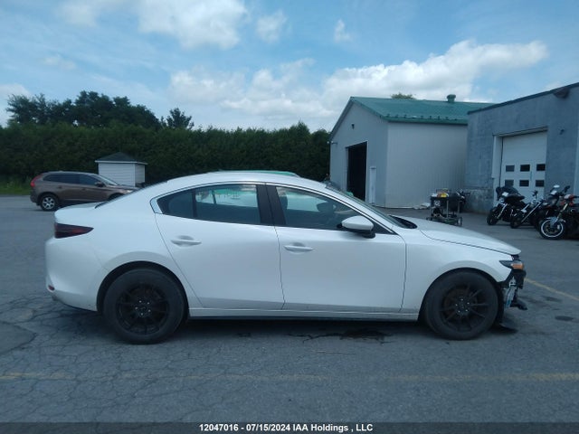 3MZBPAC75MM216316 Mazda MAZDA3