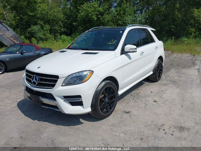 4JGDA2EB2EA425849 Mercedes-Benz 2014