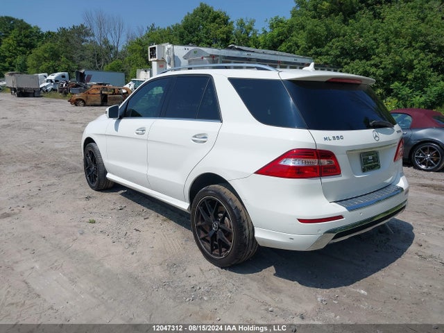 4JGDA2EB2EA425849 Mercedes-Benz 2014