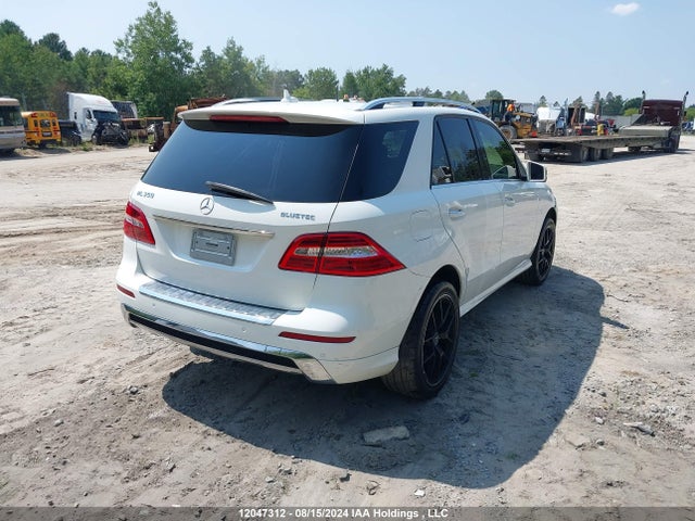 4JGDA2EB2EA425849 Mercedes-Benz 2014