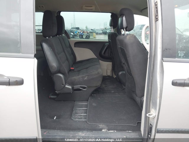 2C4RDGBG5GR123243 Dodge Grand Caravan