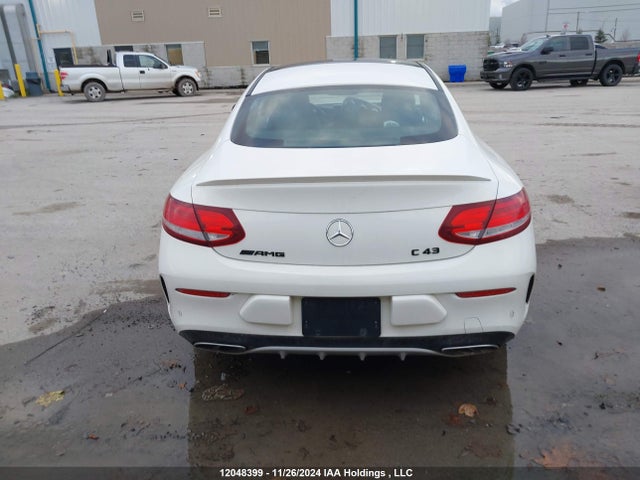 12048399 :رقم المزاد ، WDDWJ6EBXHF482138 vin ، 2017 Mercedes-benz C 43 4mati Amg مزاد بيع