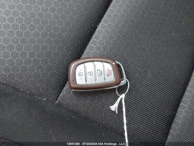2017 Hyundai Elantra Se/value/limited მანქანა იყიდება აუქციონზე, vin: KMHD84LF0HU089747, აუქციონის ნომერი: 12051260
