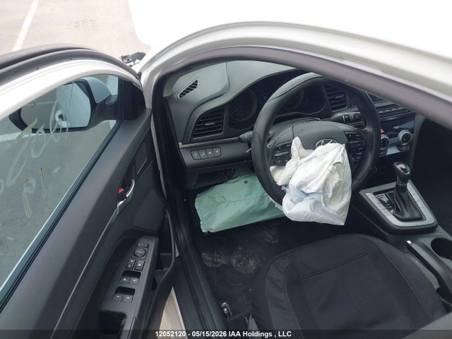 Продаж на аукціоні авто 2019 Hyundai Elantra Preferred, vin: KMHD84LF9KU886666, номер лоту: 12052120