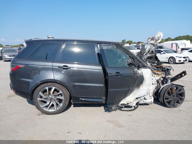 SALWR2RK4JA813233 Land Rover tdv6