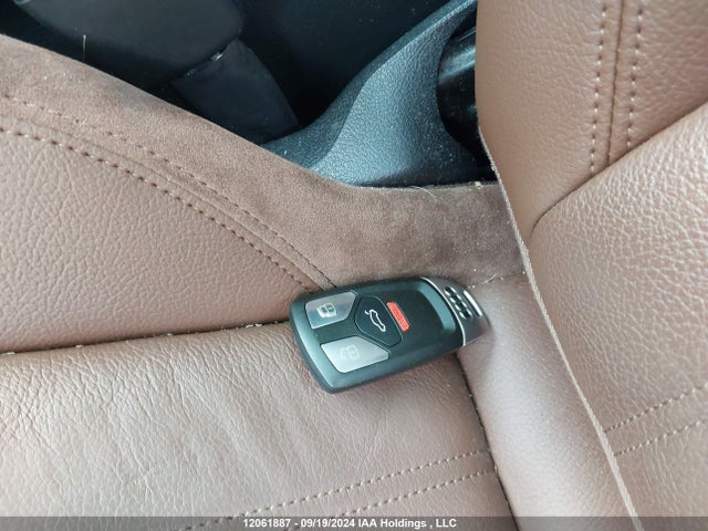Audi 2018 2018 WAUCNCF54JA085565 Image 11