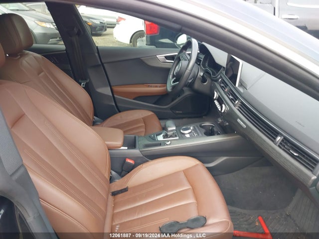 Audi 2018 2018 WAUCNCF54JA085565 Image 5