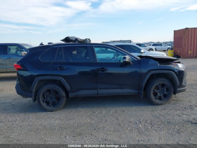 2T3Z1RFV9NC212413 Toyota RAV4 LE