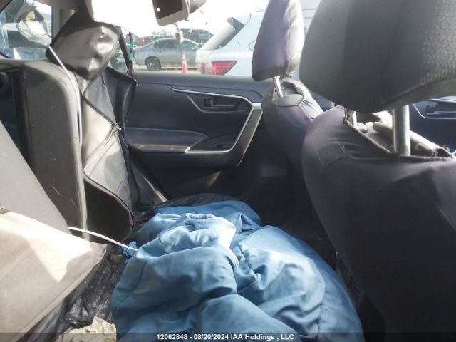 2T3Z1RFV9NC212413 Toyota RAV4 LE