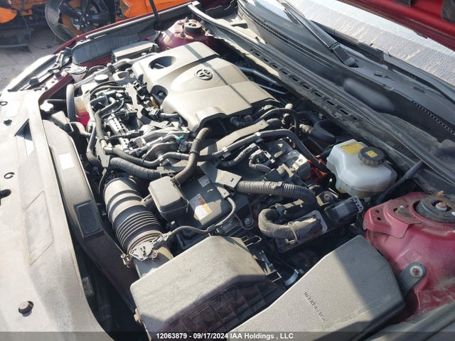 4T1B21HK0JU503581 Toyota Camry Hybrid/le/xle/se